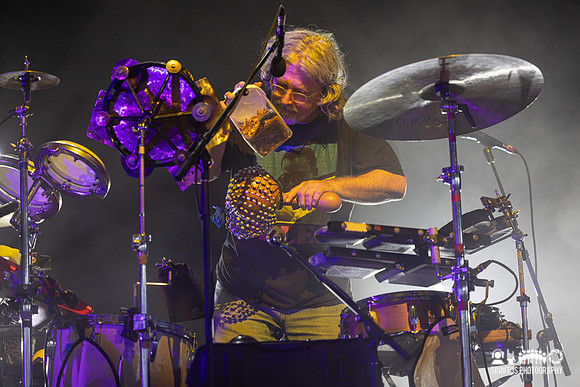 Modest Mouse in concert