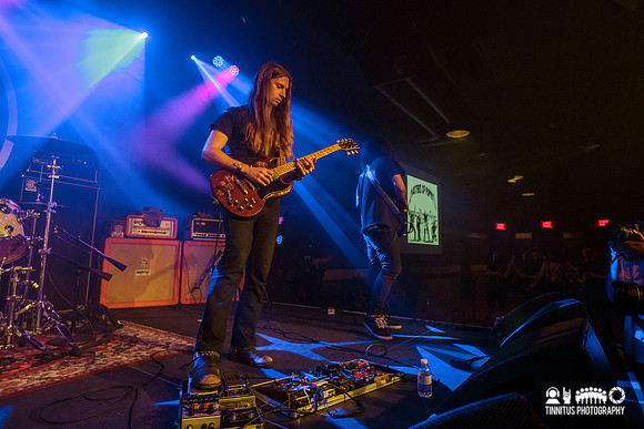 Mondo Drag in concert