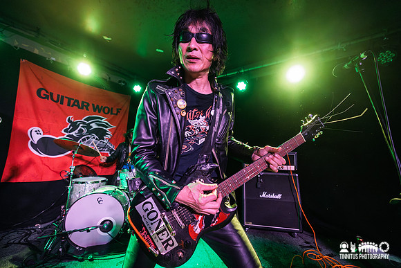 Guitar Wolf in concert
