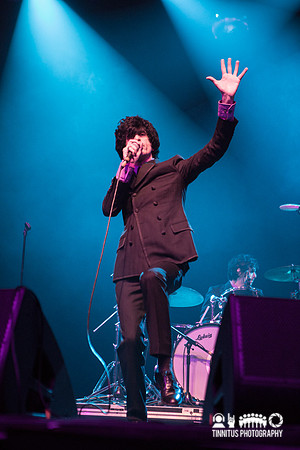 The Make-Up in concert at ATP's I'll Be Your Mirror festival
