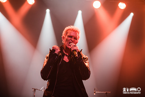 Billy Idol in concert