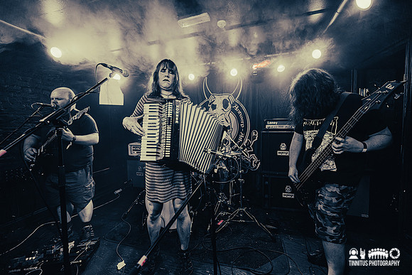 Orme in concert