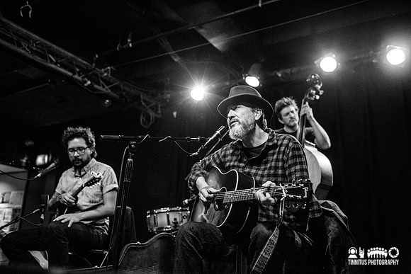 Howe Gelb in concert