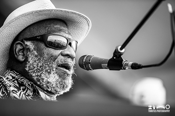 Taj Mahal in concert