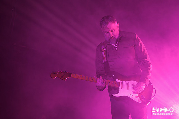 Slowdive in concert
