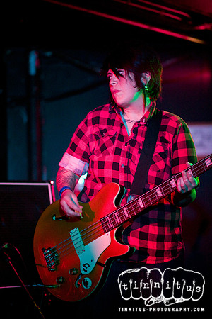 Girl In A Coma in concert