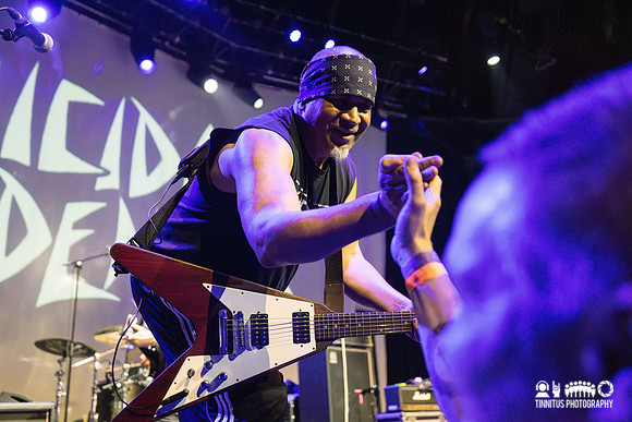 Suicidal Tendencies in concert
