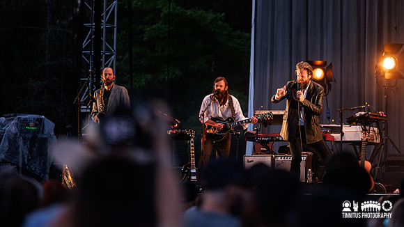 Father John Misty in concert