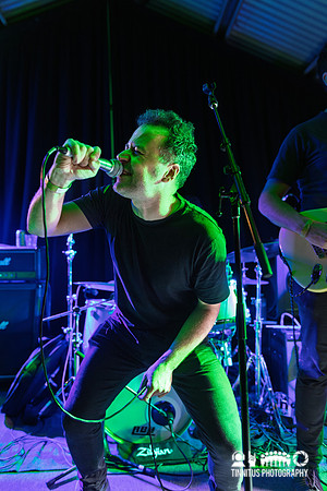 Possible Humans in concert