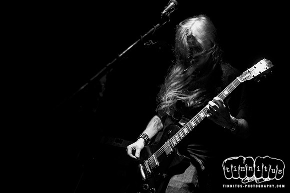 Black Pyramid in concert