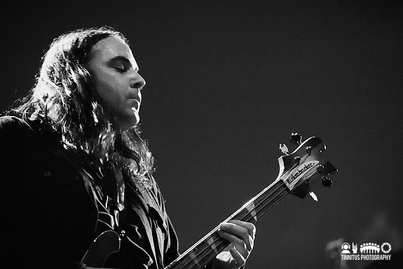 Om in concert