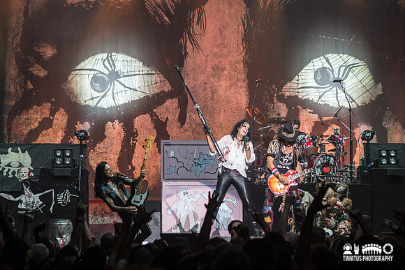 Alice Cooper in concert