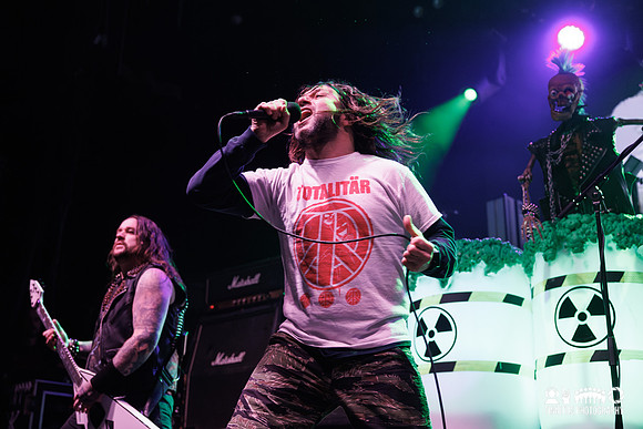 Municipal Waste in concert