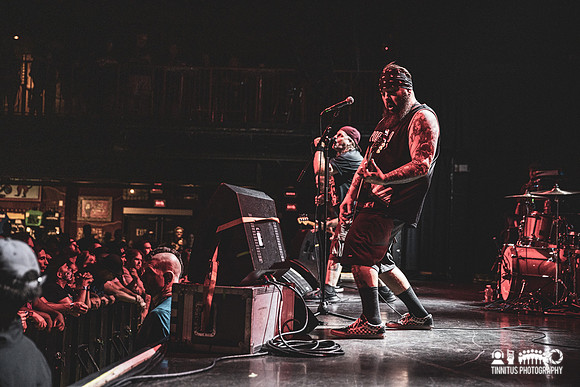 7 Seconds in concert