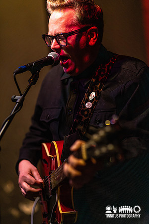 Aaron Perrino in concert