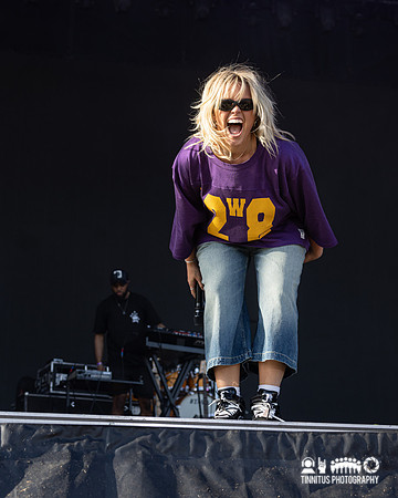 Renee Rapp in concert