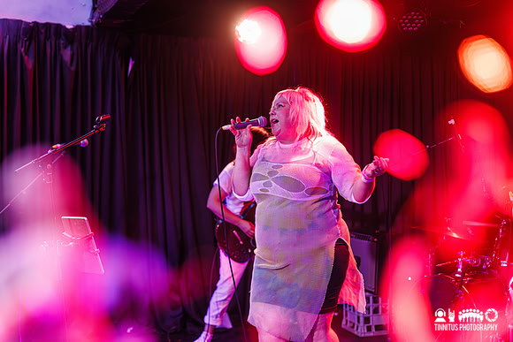 Plaster of Paris in concert