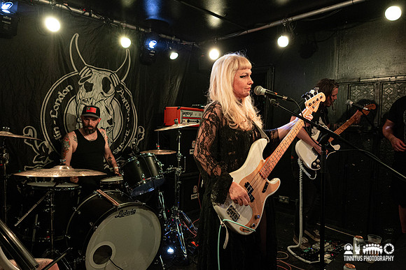 Brume in concert