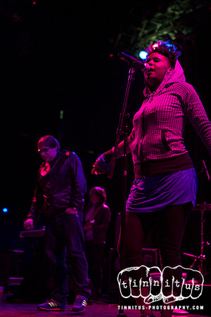 Happy Mondays live in concert, opening for Psychedelic Furs
