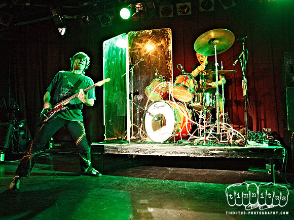 Mission of Burma in concert