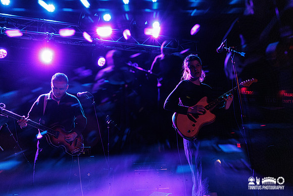Porridge Radio in concert