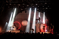 Future Islands in concert