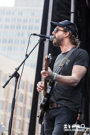 Phosphorescent in concert