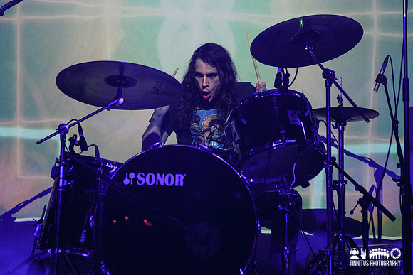 Elder in concert