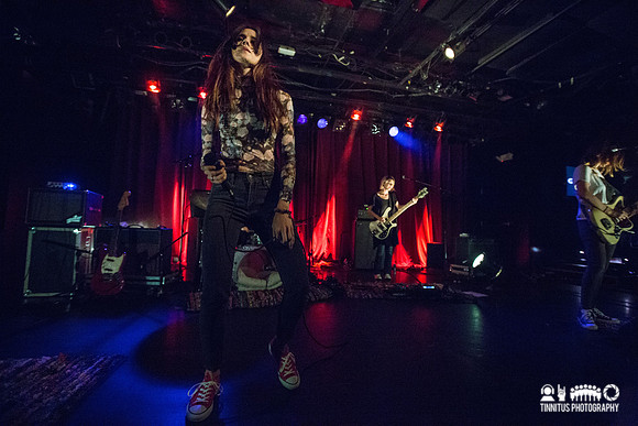 Warpaint in concert