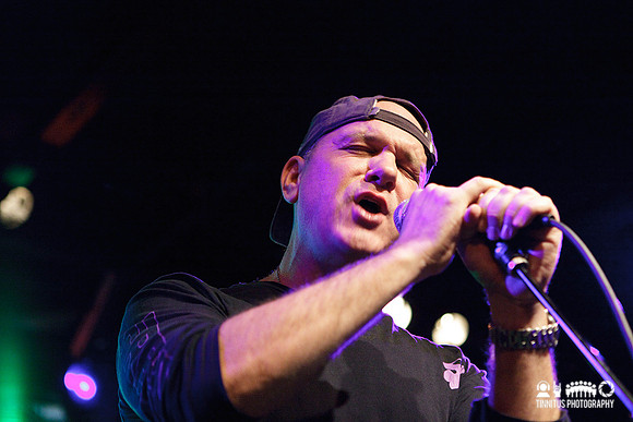 Mike O'Malley sings "The Seeker" from The Who with the Hot Stove