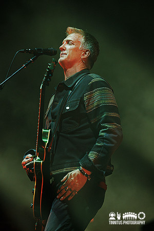 Queens of the Stone Age in concert