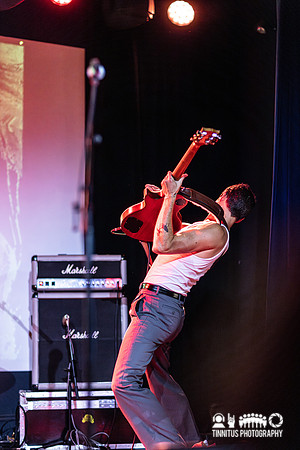 Wand in concert