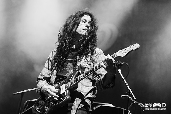 Kurt Vile and The Violators in concert