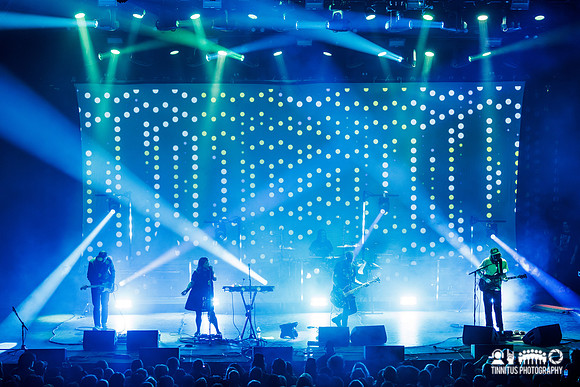 Slowdive in concert