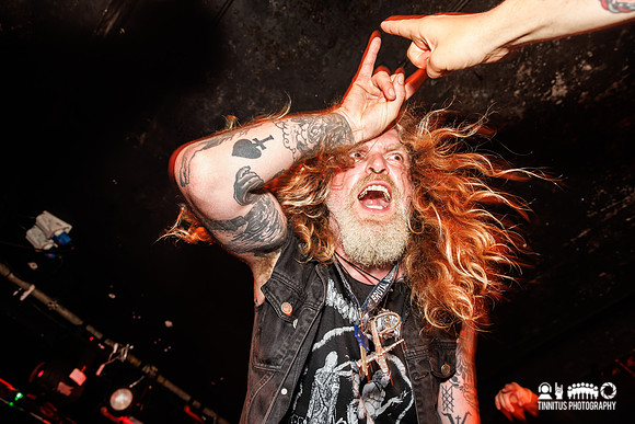 Oliver Irongiant joins Electric Funeral in concert at Desertfest London
