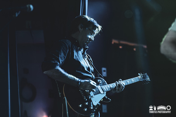 Oneida in concert