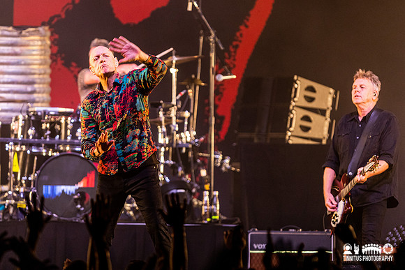 Midnight Oil in concert