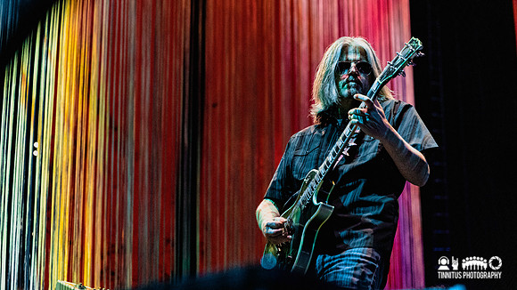 Tool in concert