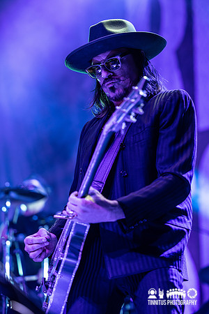 Rival Sons in concert