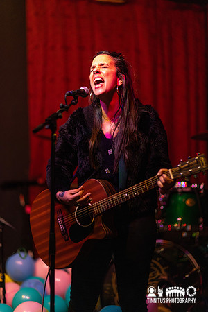 Sarah Borges in concert
