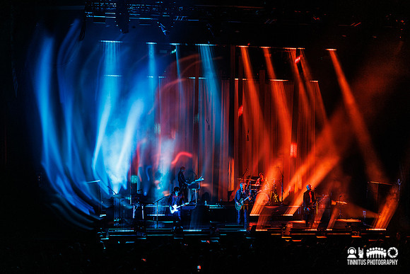 Queens of the Stone Age in concert