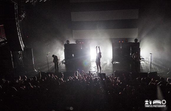 Sleigh Bells in concert