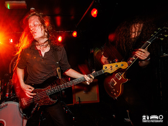 Famyne in concert