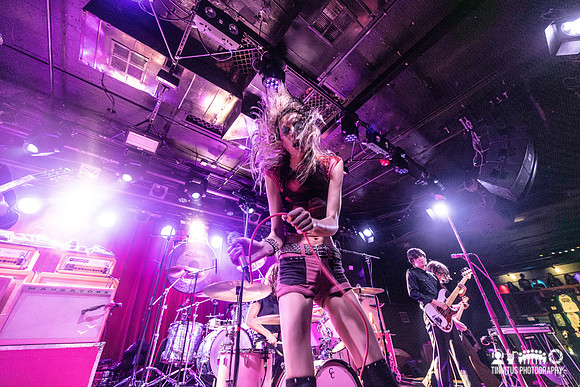 Starcrawler in concert