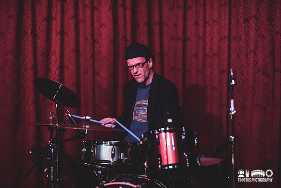 Osmia in concert