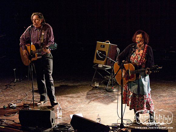 John Doe and Exene in concert