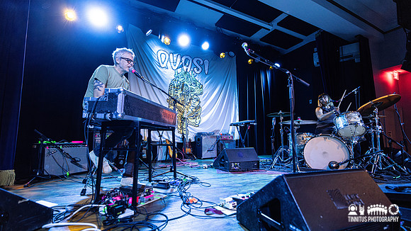 Quasi in concert