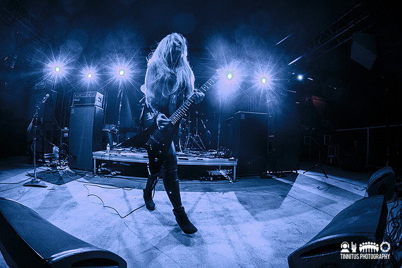 Jucifer in concert