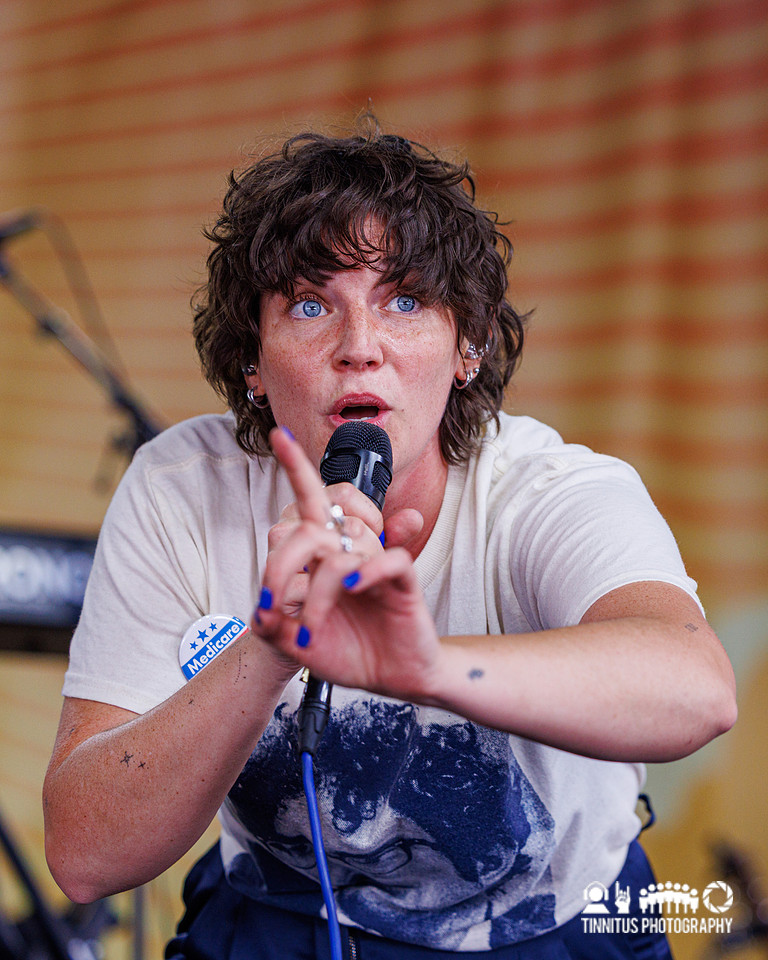 Sammy Rae & The Friends in concert at Newport Folk Festival