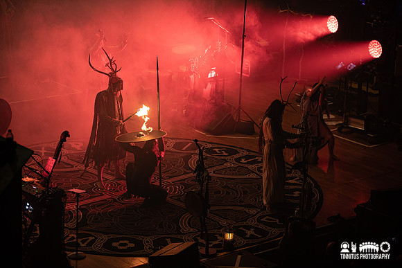 Heilung in concert
